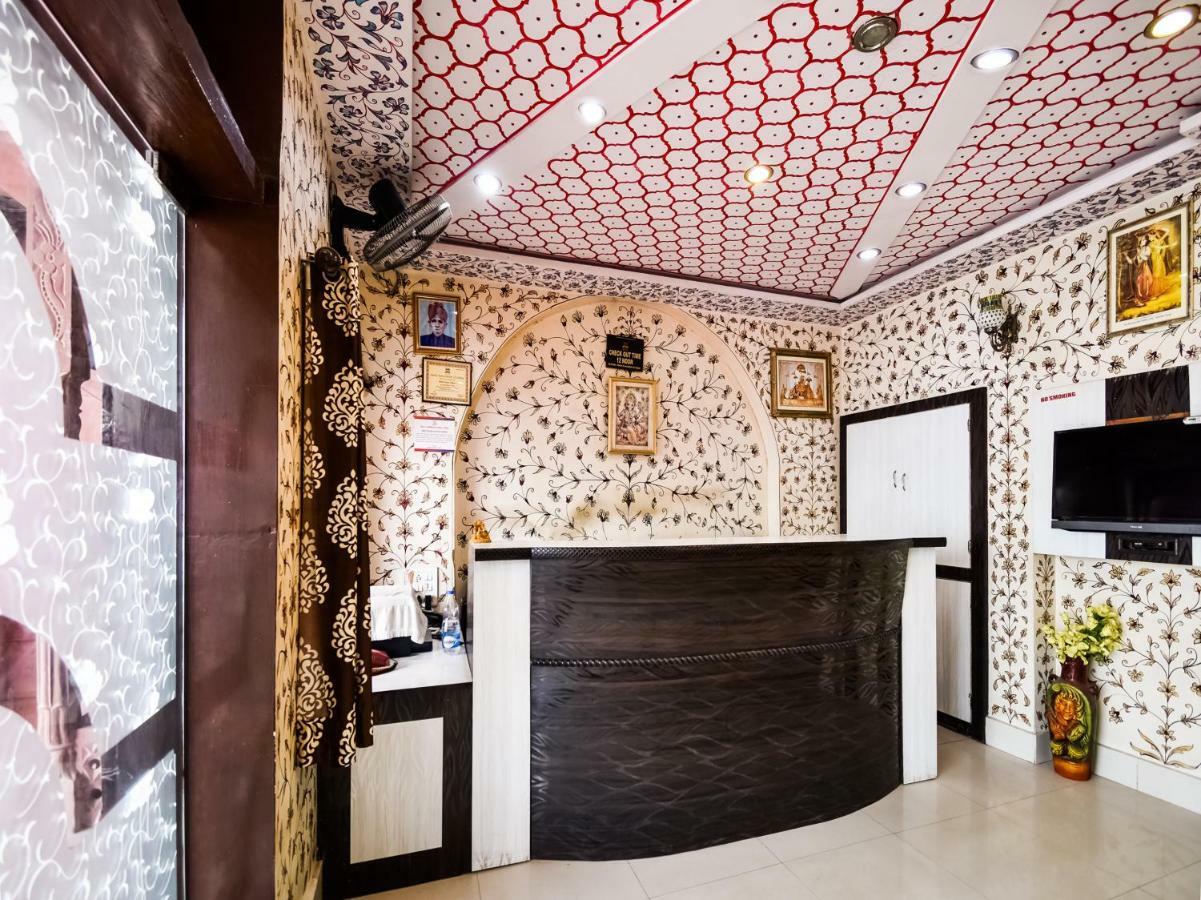 Oyo 48665 Kesar Palace Amer Exterior photo